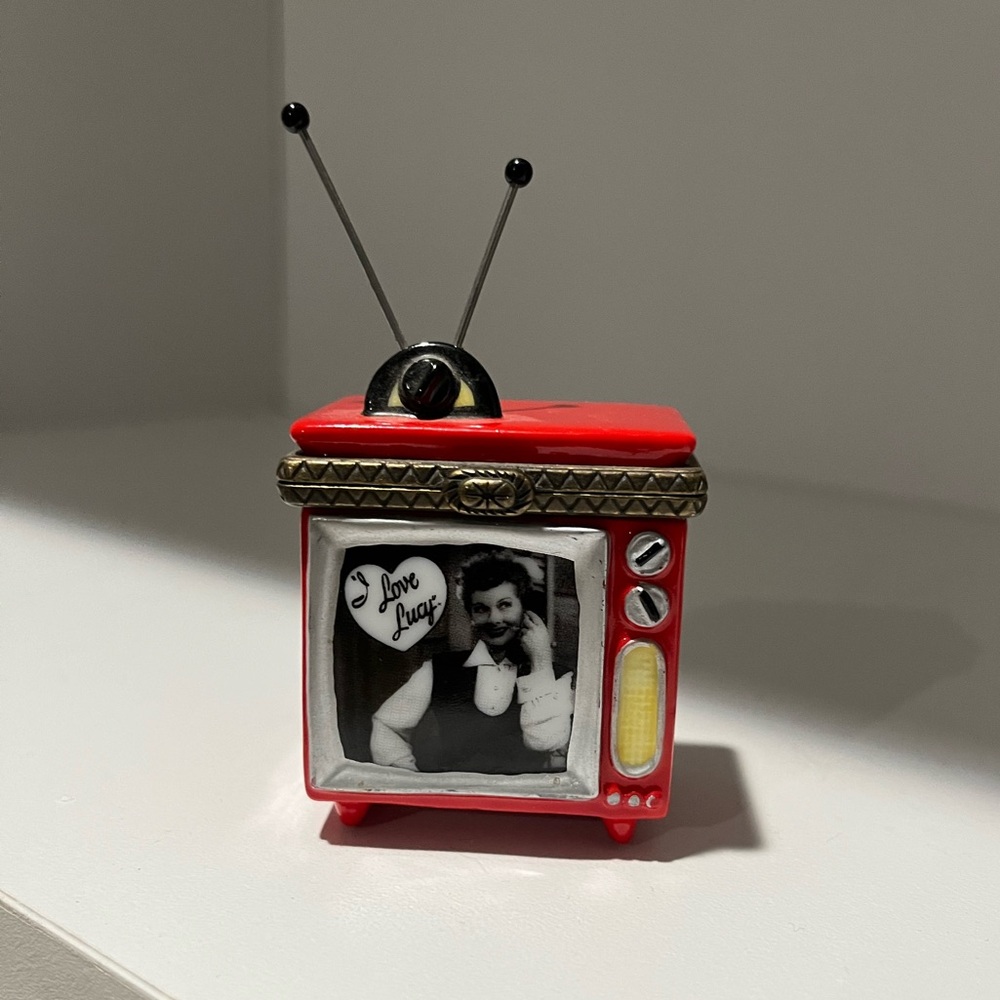 I love Lucy retro tv vintage trinket box